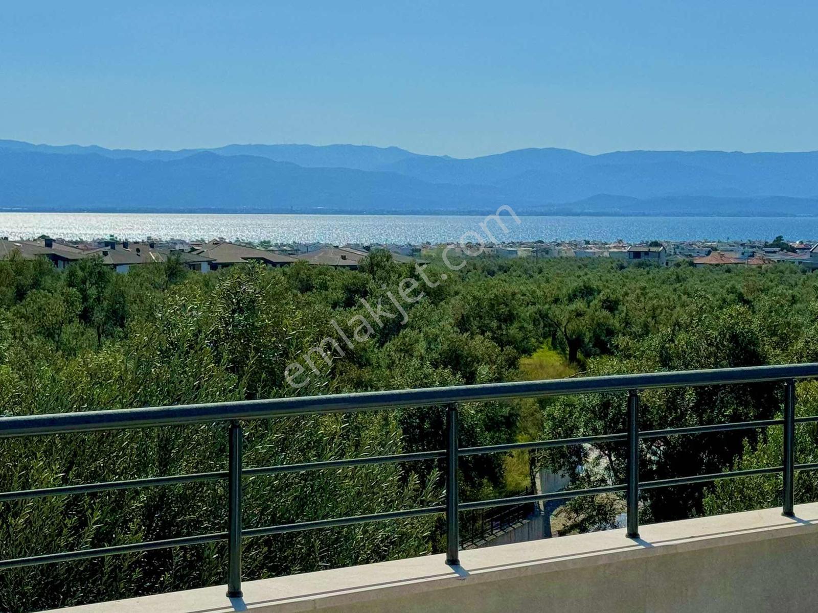 Avcı'dan Deniz Manz/ısı Pompalı/1,5kat/giriş Odalı Kiralık Villa - Görsel 27