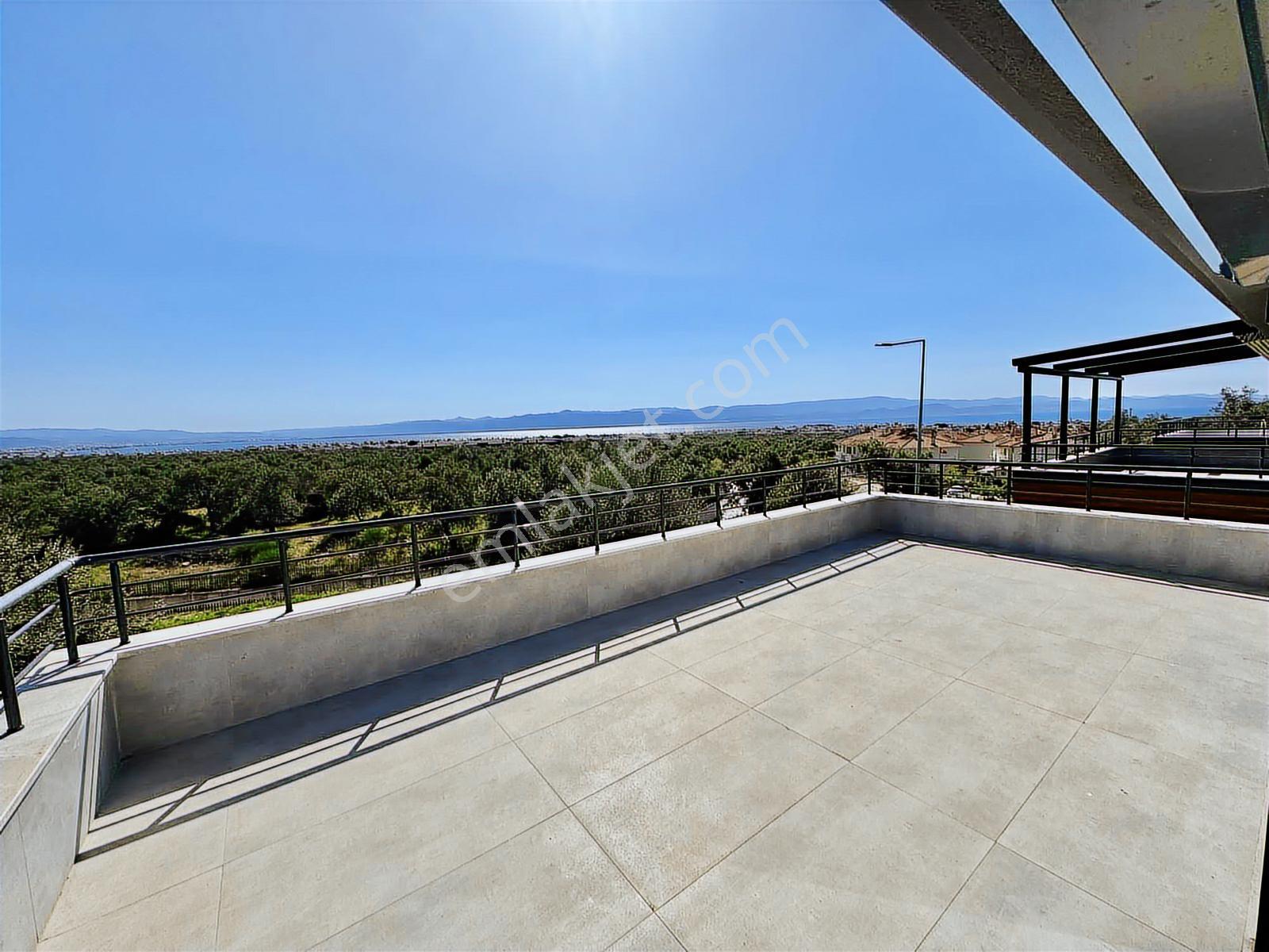 Avcı'dan Deniz Manz/ısı Pompalı/1,5kat/giriş Odalı Kiralık Villa - Görsel 7