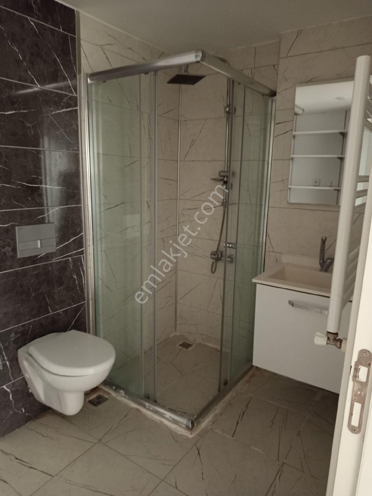 Toros Mah Sağlık Ocağı Civarında 3+1 Hasarsız Kiralık Daire - Görsel 13