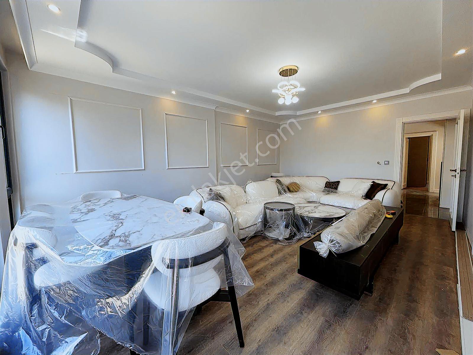 Avcı'dan Denize Sıfır 30,000m2 İçinde Ara Kat Bahçesiz Acil 2+1 - Görsel 9