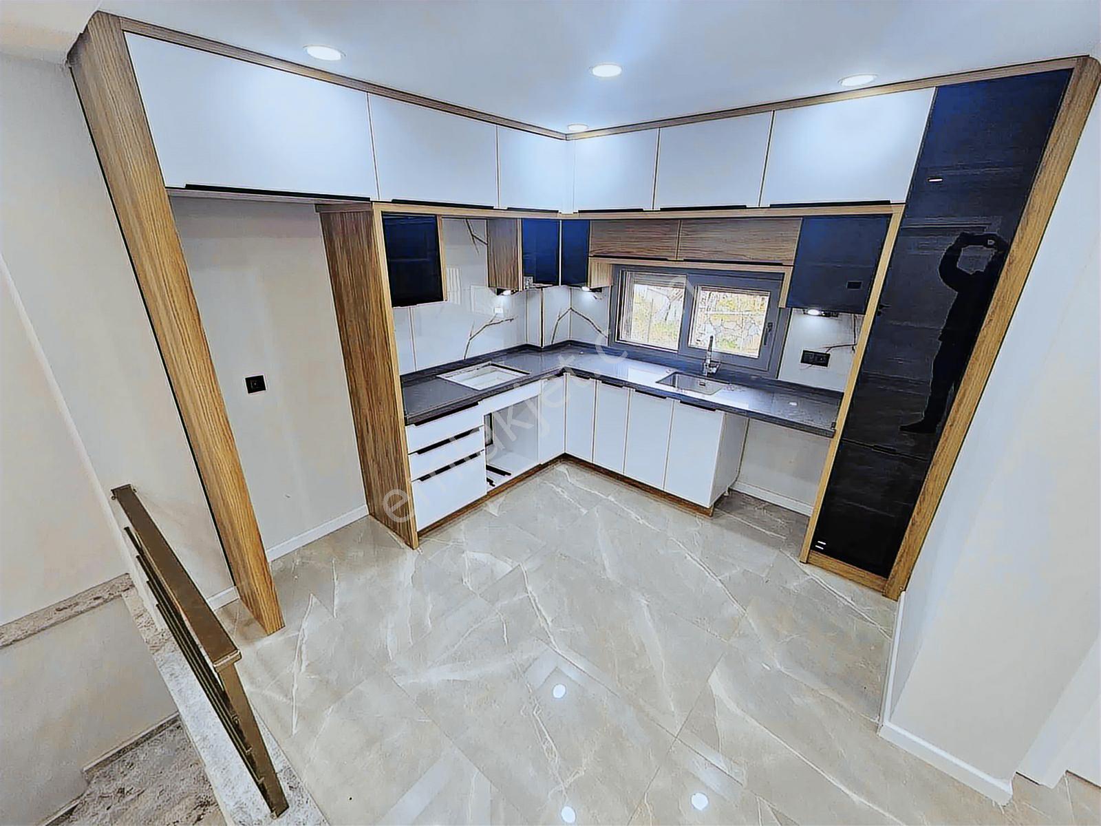 Avcı'dan 350m2 Arsa 3+1 Tek Müstakil Jeotermalli Sıfır Villa - Görsel 12