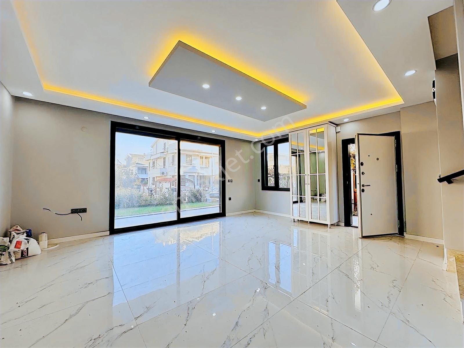 Avcı'dan Denize 300mt Sıfır Teraslı Ful Islak Zeminli Villa - Görsel 10