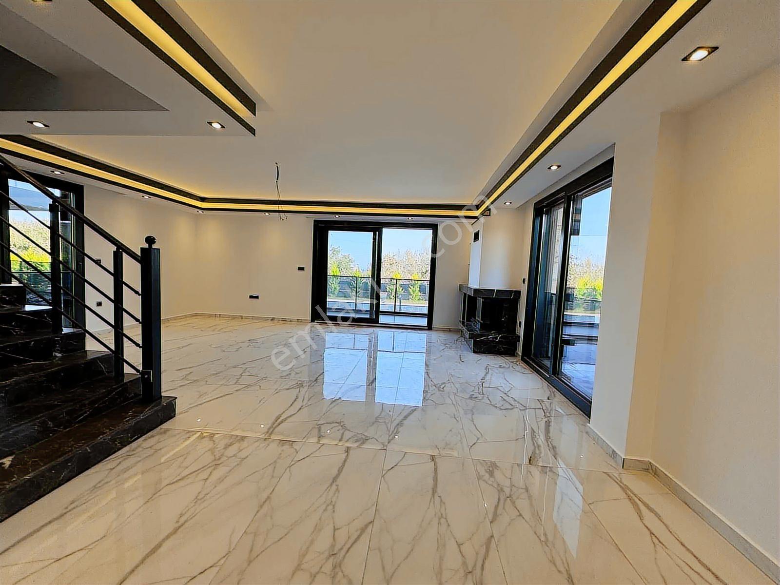 Avcı'dan Denize 50mt Müstakil Havuzlu Deniz Manz. Villa - Görsel 12