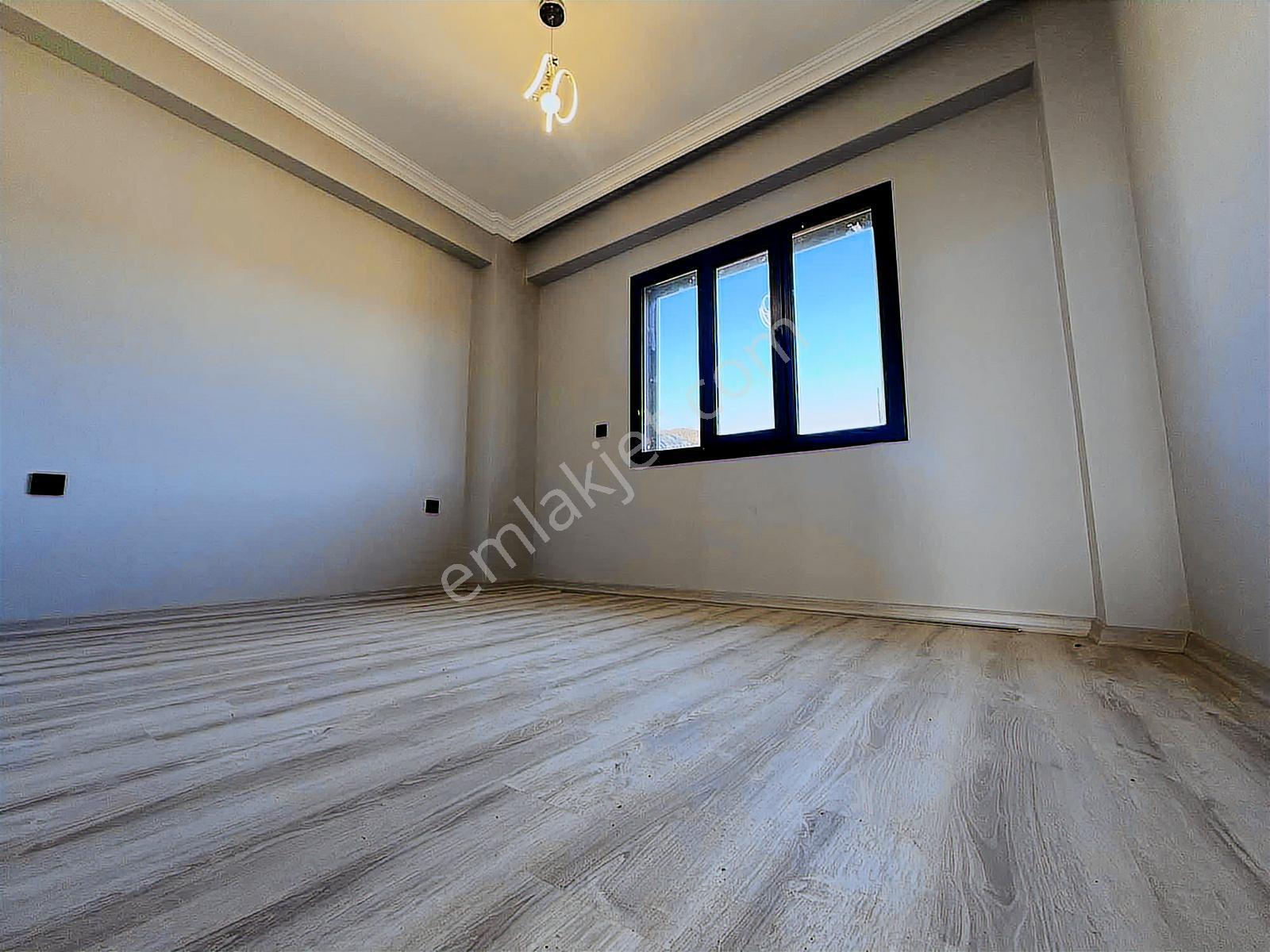 Avcı'dan Yürüyüş Yolu Cephe/ayrı Mtfk/girişte Oda/müstakil Villa - Görsel 5