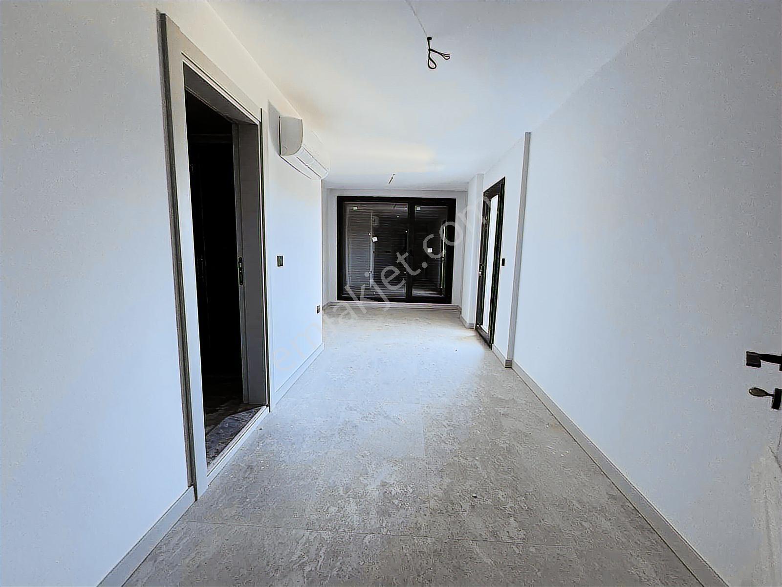 Avcı'dan Tek Yetki Güre'de Denize Sıfır Site Havuzlu 3+1 Villa - Görsel 28