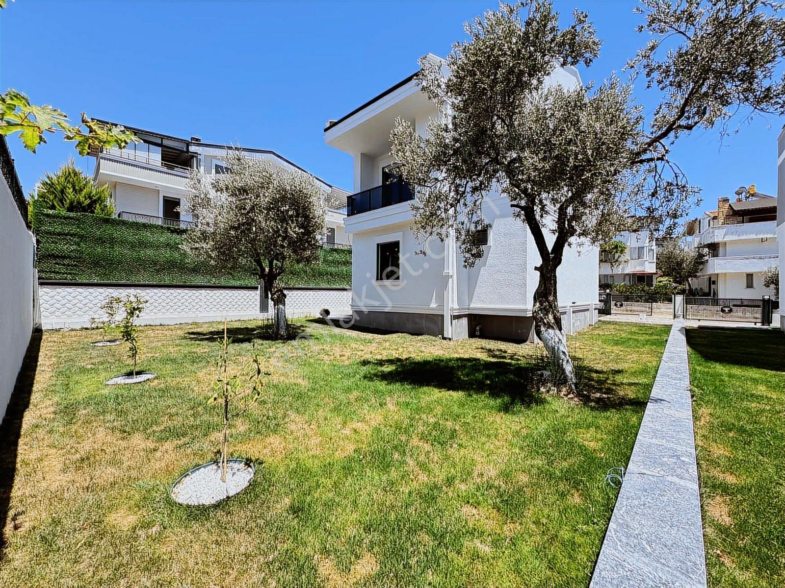 Avcı'dan 350m2 Arsa/giriş Odalı/deniz Manz./tam Müstakil 5+1 - Görsel 7