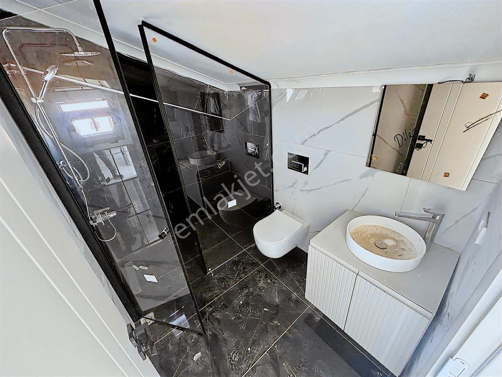 Avcı'dan 7+1 Sauna Deniz Manzarası Kapalı Otopark Yol Altı ! - Görsel 10