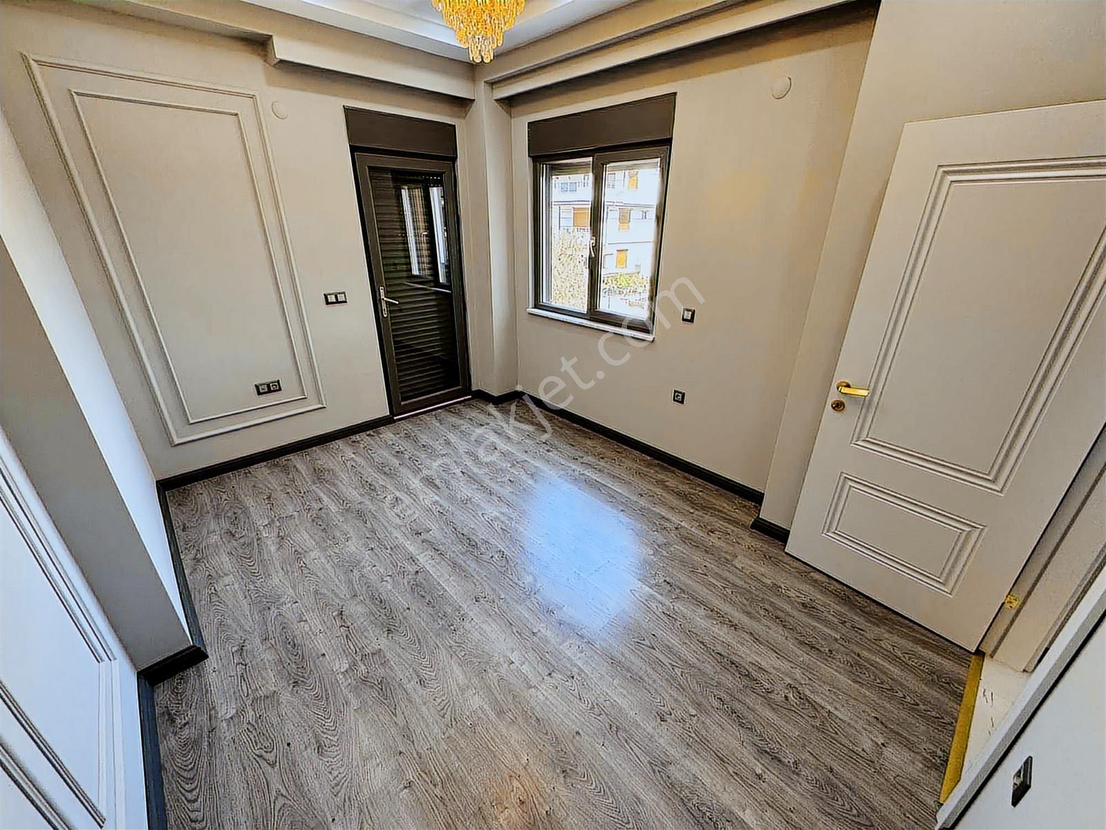 Avcı'dan Yol Altı 400m2 Arsalı Müstakil Havuzlu 6+1 Villa - Görsel 31