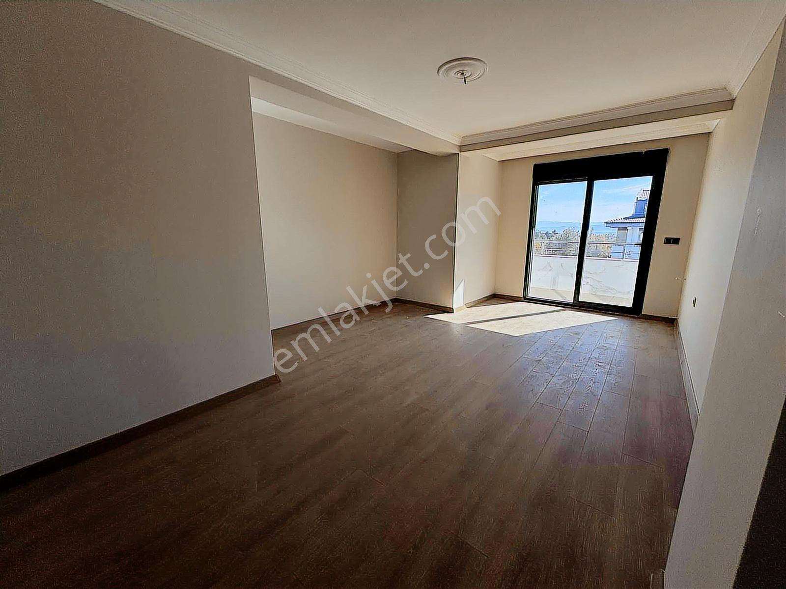 Avcı'dan Oteller Bölgesi Havuzlu Site İçinde Sıfır Villa - Görsel 28