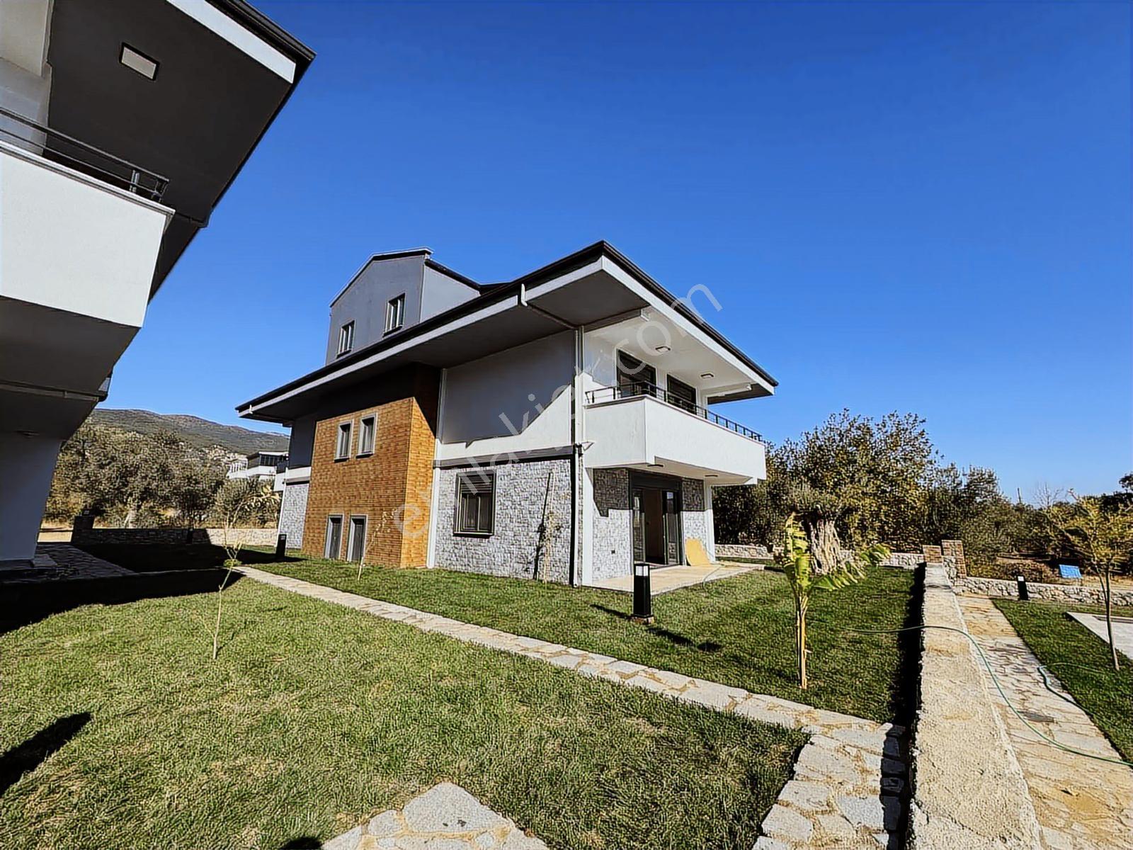 Avcı'dan Oteller Bölgesi Havuzlu Site İçinde Sıfır Villa - Görsel 10