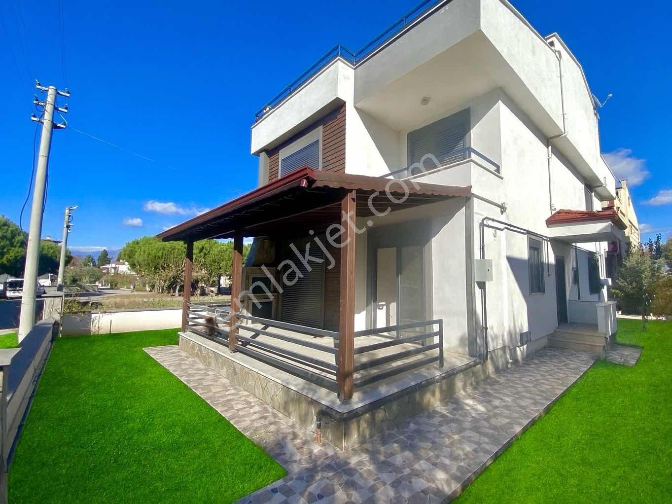 Avcı'dan Ören'de 4+1 Sıfır Önü Kapanmaz Villa-ören Plaj 800mt