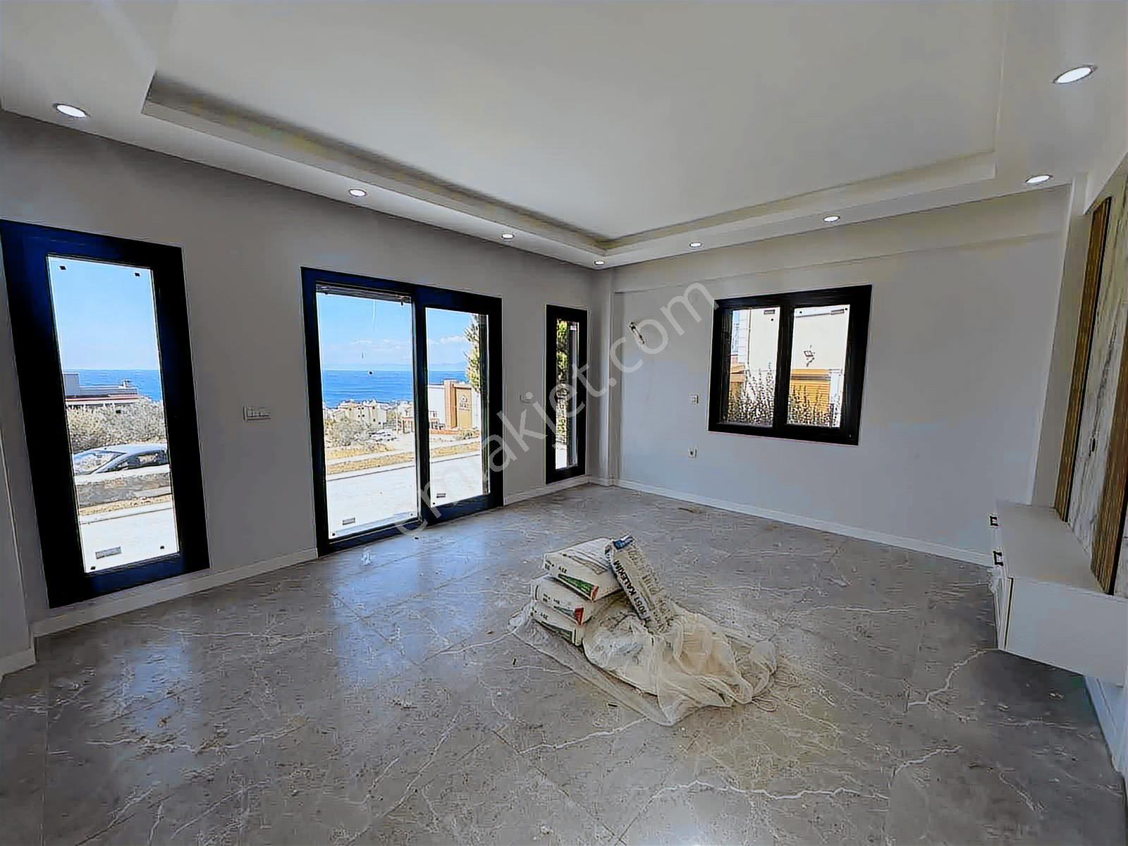 Avcı'dan Tam Müstakil Bahçeden Deniz Manzaralı Deniz 250mt Villa - Görsel 34