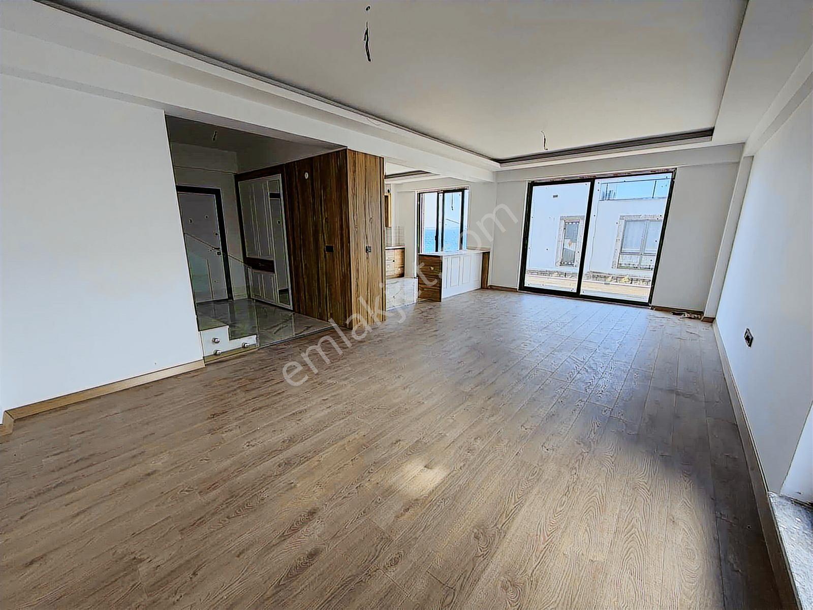 Avcı'dan Her Kat Deniz Manz Denize Sıfır İkinci Villa - Görsel 35