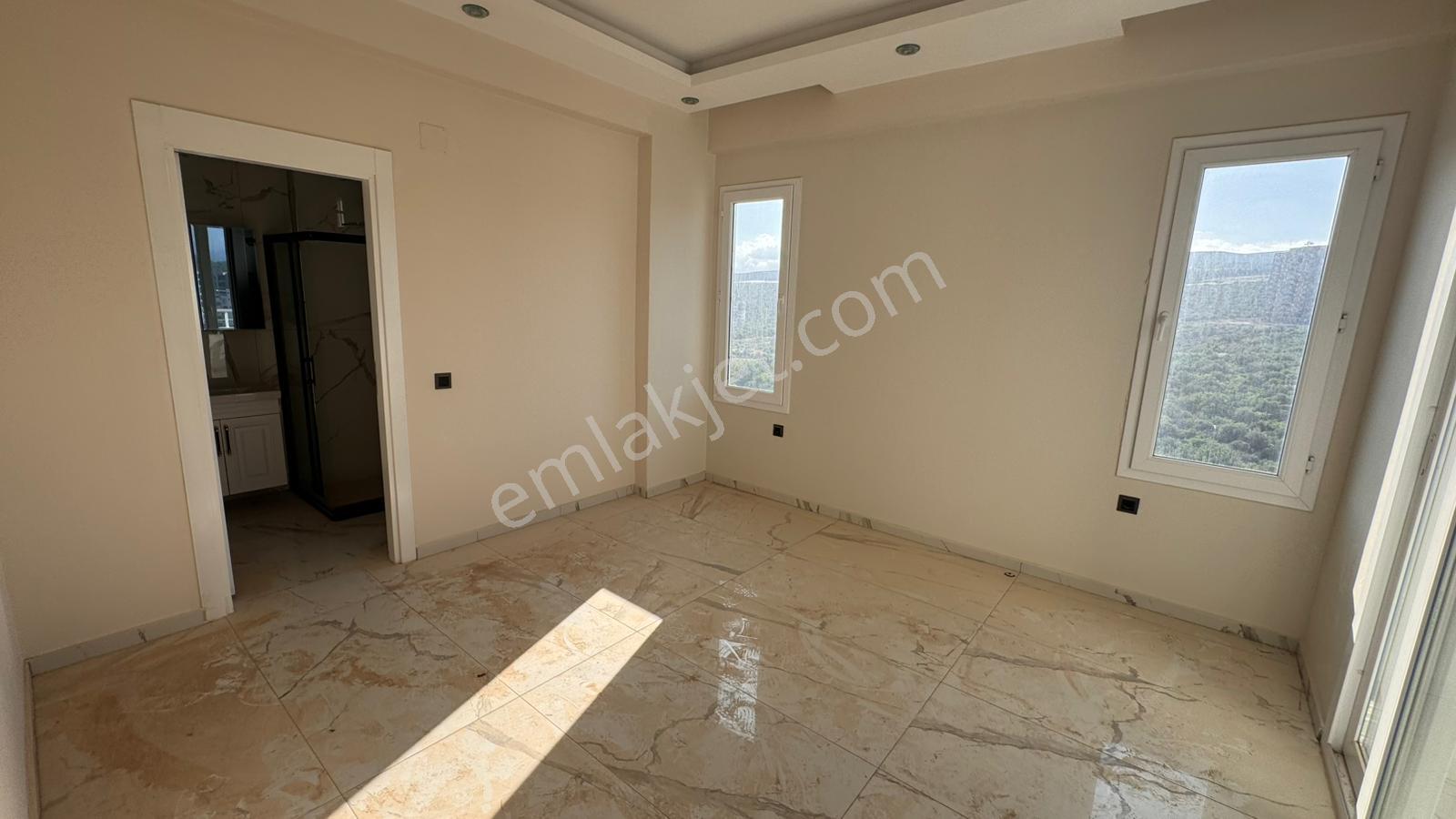 Ayaşta 2+1 Deniz Manzaralı Havuzlu Lüx Satılık Daire - Görsel 22