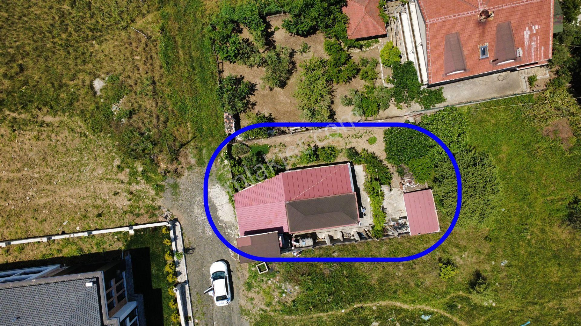 Çanakkale'de Boğaz Ve Köprü Manzaralı Müstakil Konut Ve Bahçesi - Görsel 3