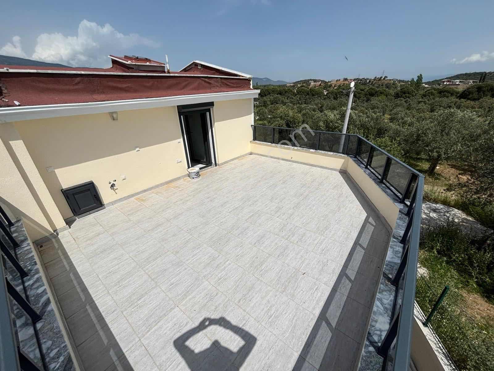 Avcı'dan Hattuşa Karşısı Deniz Manzaralı Sıfır 4+1 Villa - Görsel 8