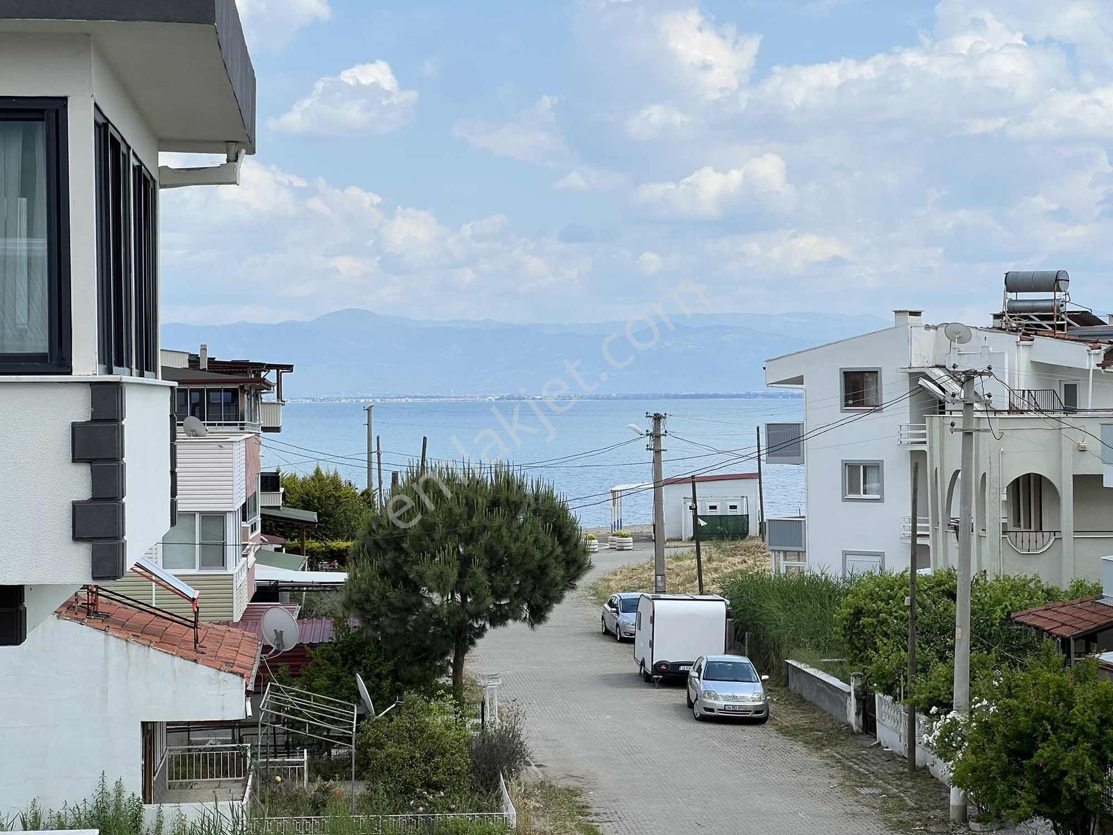 Avcı'dan Denize 30mt Güre'de Deniz Manz Kısmi Yapılı Villa - Görsel 6