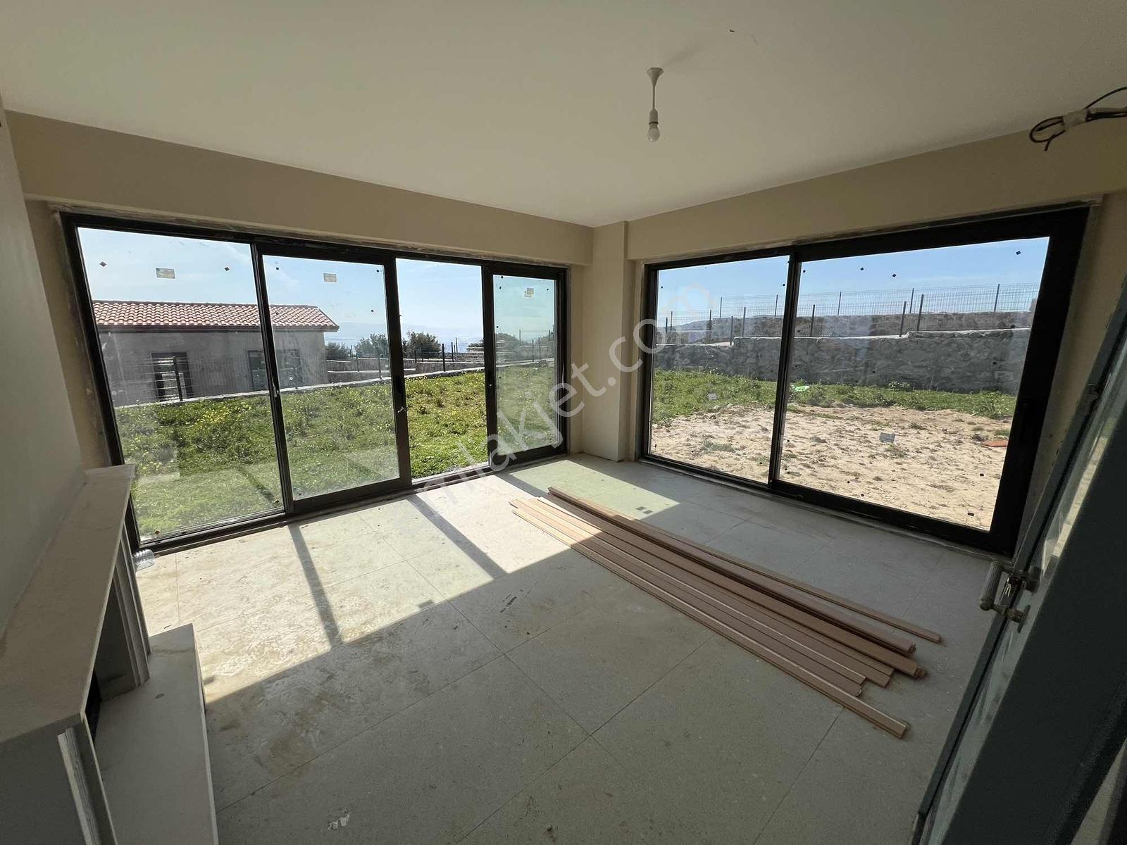 Avcı'dan 600m2 Arsa Tek Katlı Taş 3+1 Deniz Manz En Ön Villa - Görsel 27