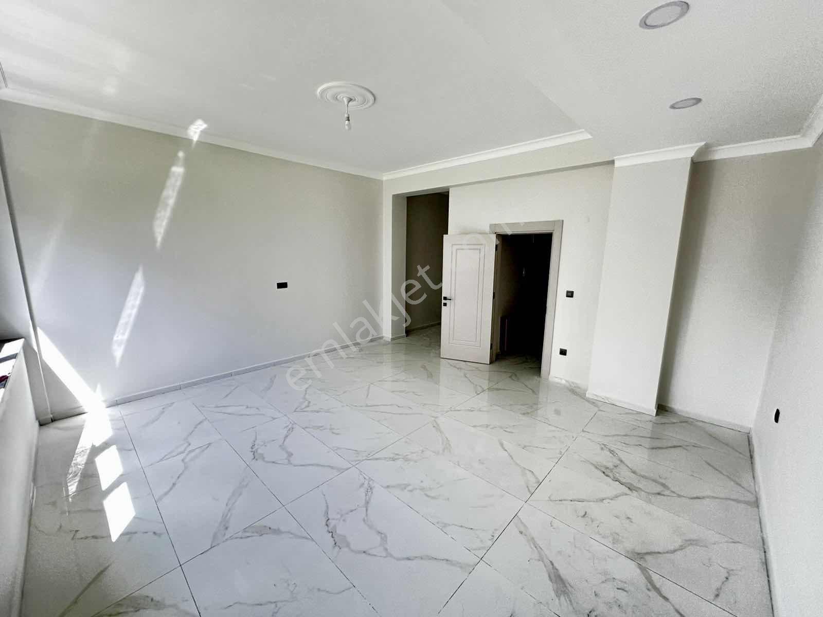 Avcı'dan Çamlıbel'de Denize 300mt 250m2 4+1 Bahçe Dubleksi - Görsel 12