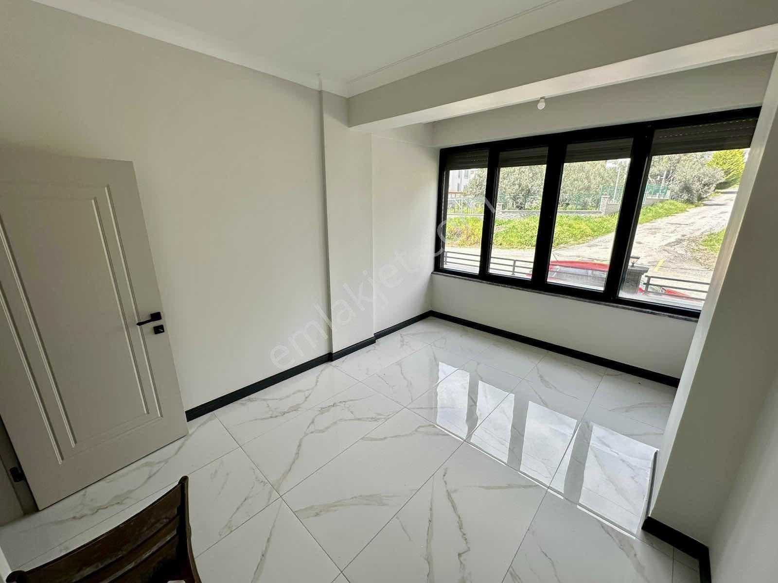 Avcı'dan Çamlıbel'de Denize 300mt 250m2 4+1 Bahçe Dubleksi - Görsel 6