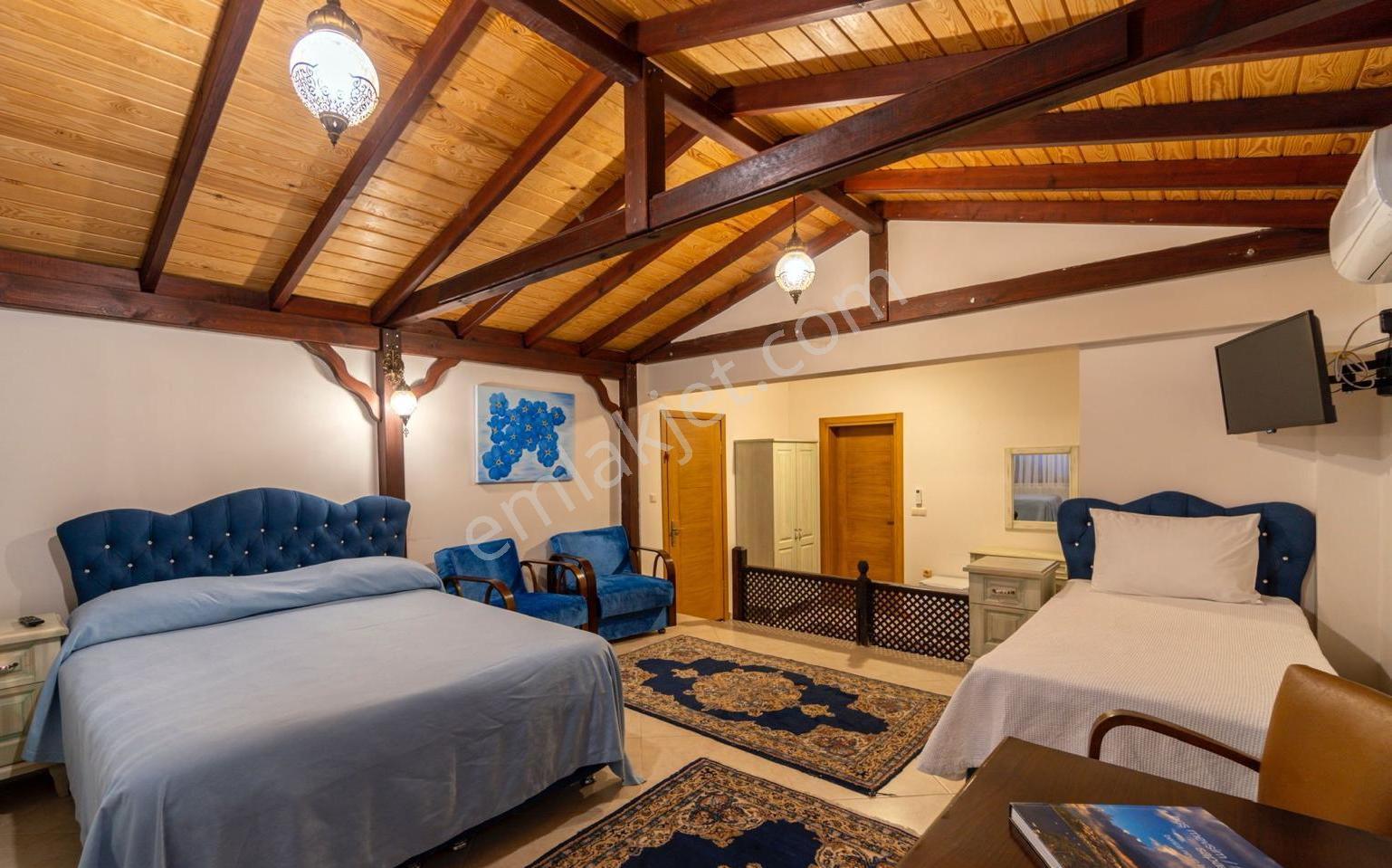 Sapanca'da Doğayla İç İçe, Muhteşem Göl Manzaralı Satılık Otel - Görsel 18