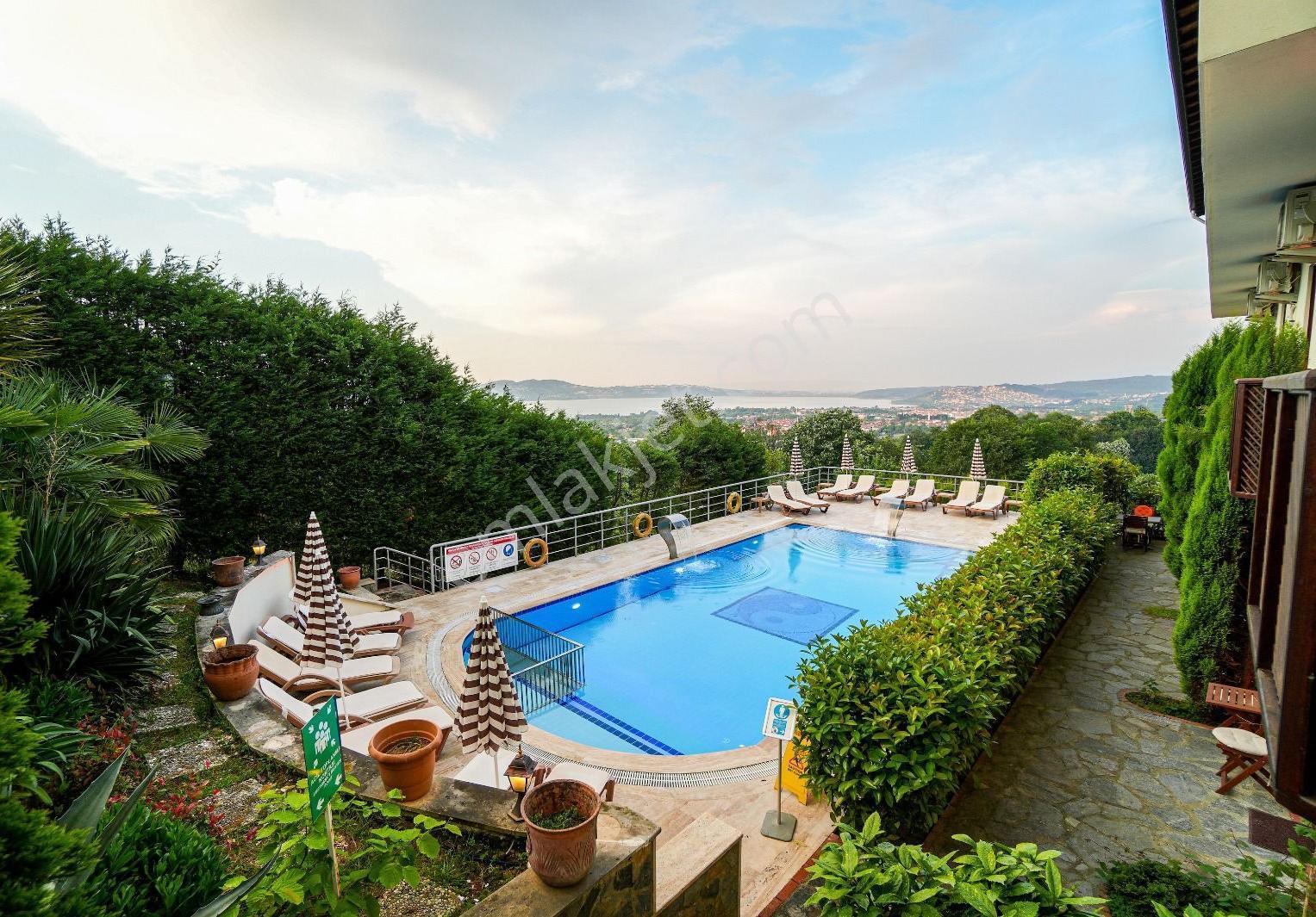 Sapanca'da Doğayla İç İçe, Muhteşem Göl Manzaralı Satılık Otel - Görsel 4