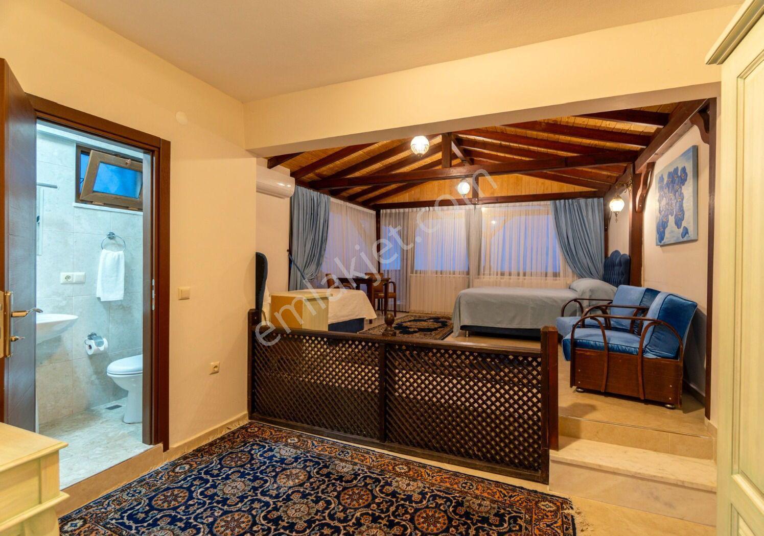 Sapanca'da Doğayla İç İçe, Muhteşem Göl Manzaralı Satılık Otel - Görsel 19