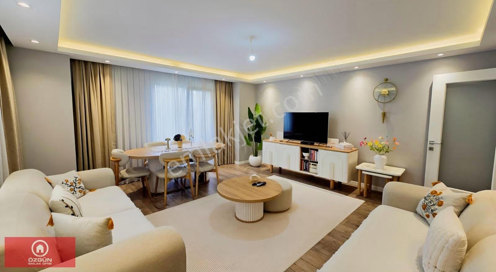 Özgün Emlaktan Sahilde 2+1 - 125 M2 Yeni Lüx Daire - Görsel 18