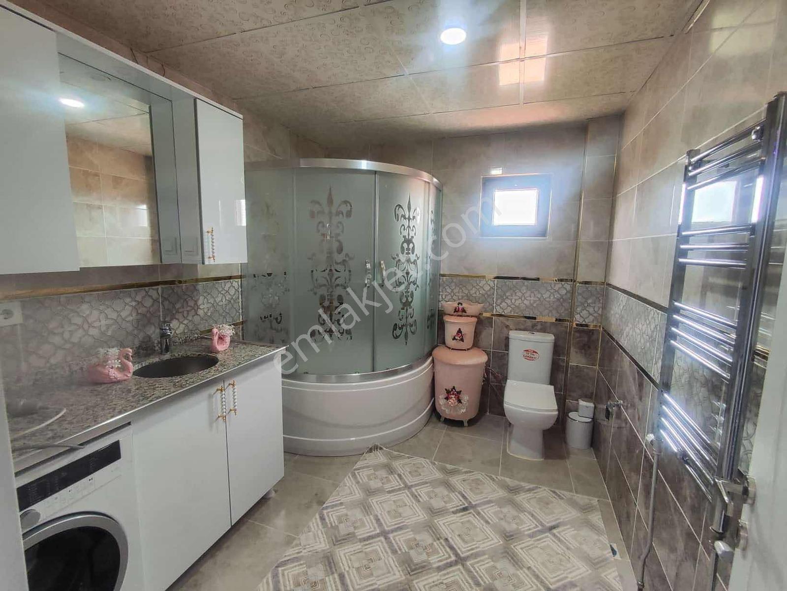 Hazar'dan Şerefiyede 420m2 Arsa Üzerine Kurulu 5 Katlı Bina - Görsel 16