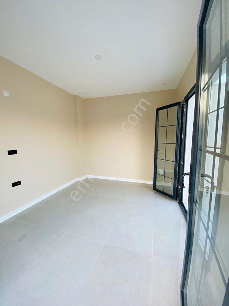 Marmaraereğlisi'nde Sıradan Değil, Prestijli Yaşam Alanı İsteyenler İçin Satılık Villa - Görsel 28