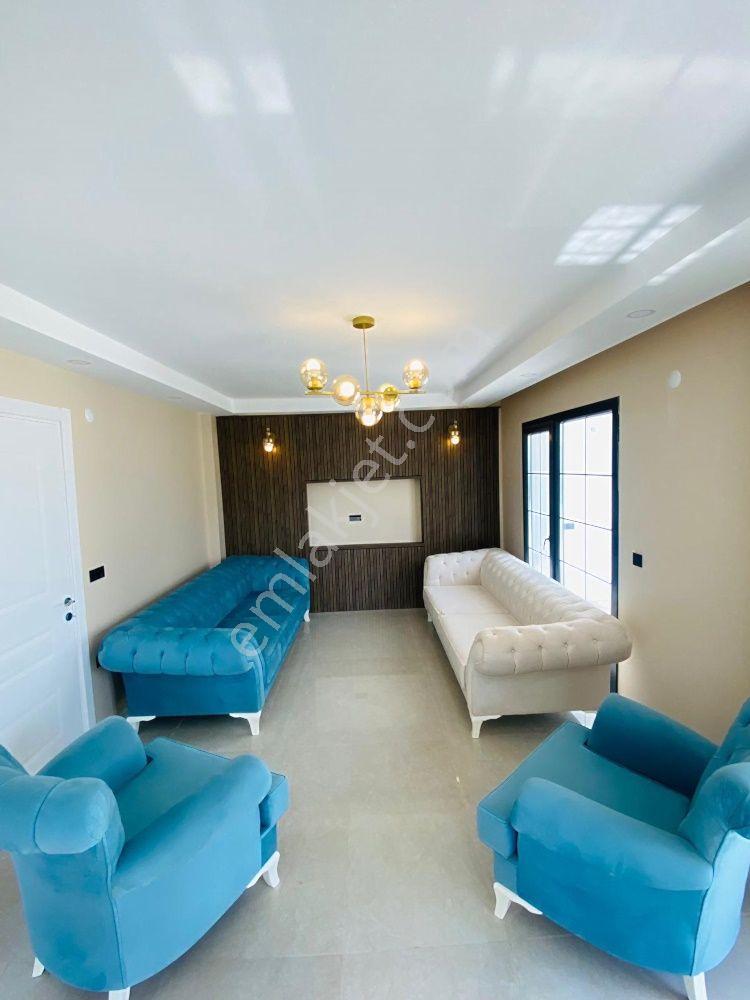 Marmaraereğlisi'nde Sıradan Değil, Prestijli Yaşam Alanı İsteyenler İçin Satılık Villa - Görsel 5