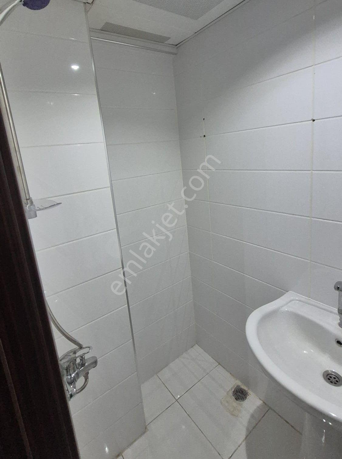 Site İçi Manzaralı Doğalgazlı Otoparklı Balkonlu 2 Wc 3+1 Daire - Görsel 26