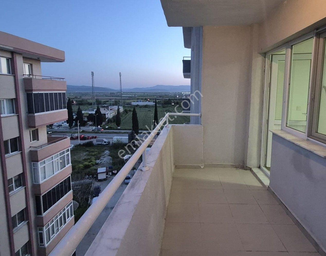 Site İçi Manzaralı Doğalgazlı Otoparklı Balkonlu 2 Wc 3+1 Daire - Görsel 12