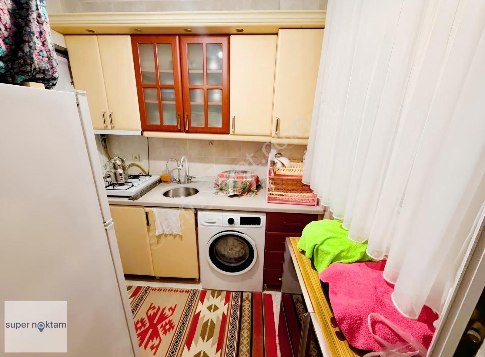 Satılık 5 Katlı Binada Karakola Yakın 1+1 Yüksek Giriş Daire - Görsel 16