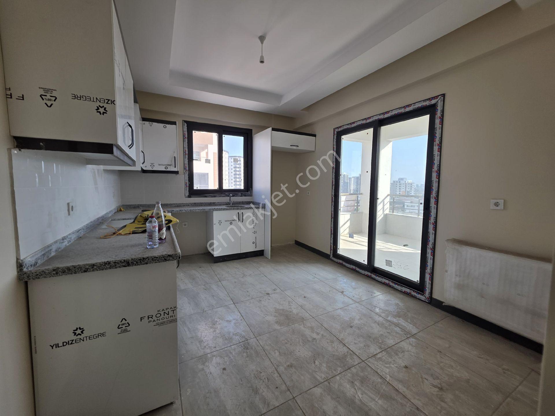 Cadde Üstü 3+1 Sıfır Daire - Görsel 24