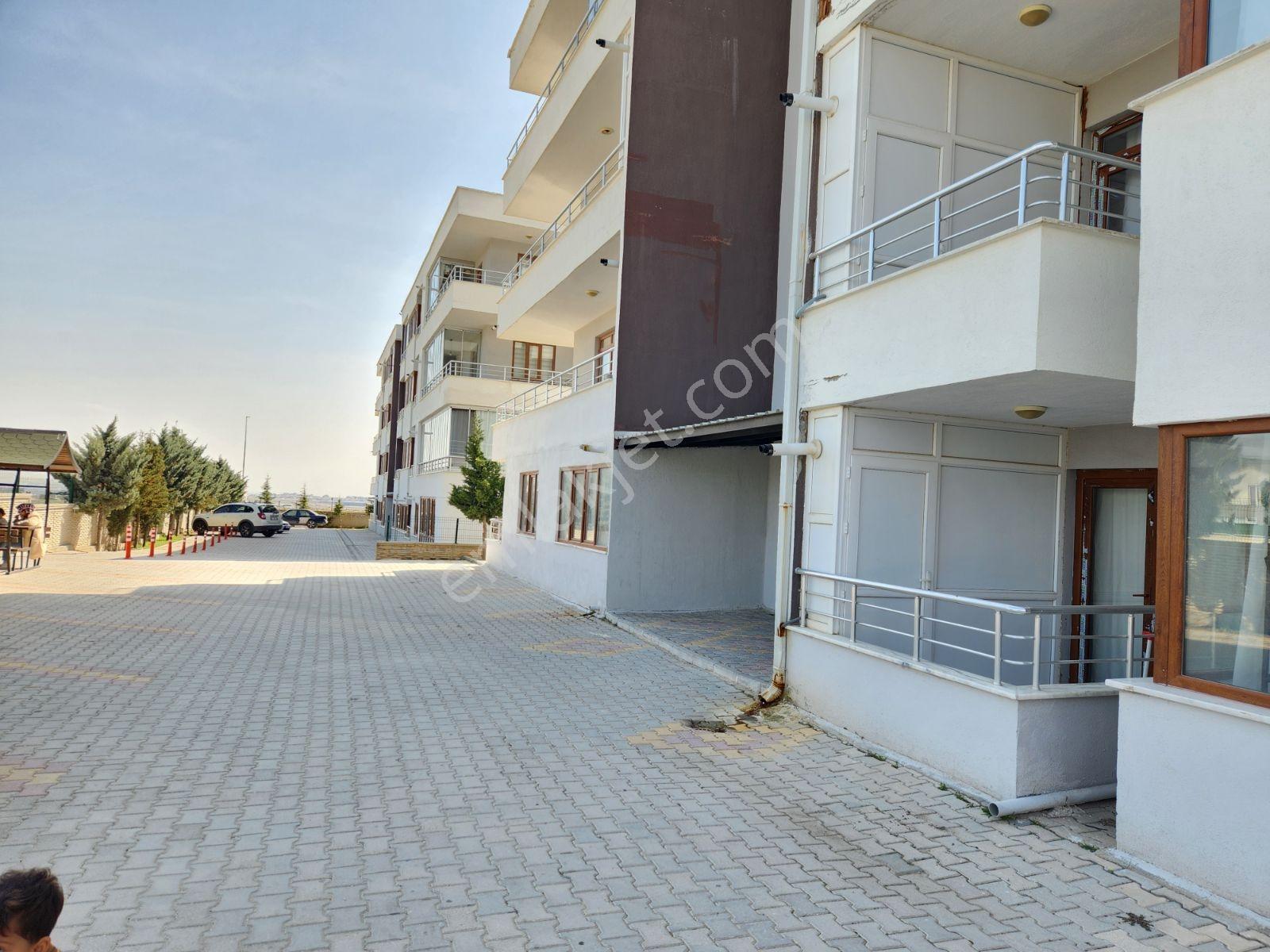 Askeri Üs Fabrikalar Üniversite Servis Yolunda Eşyalı 2+1 Daire - Görsel 13