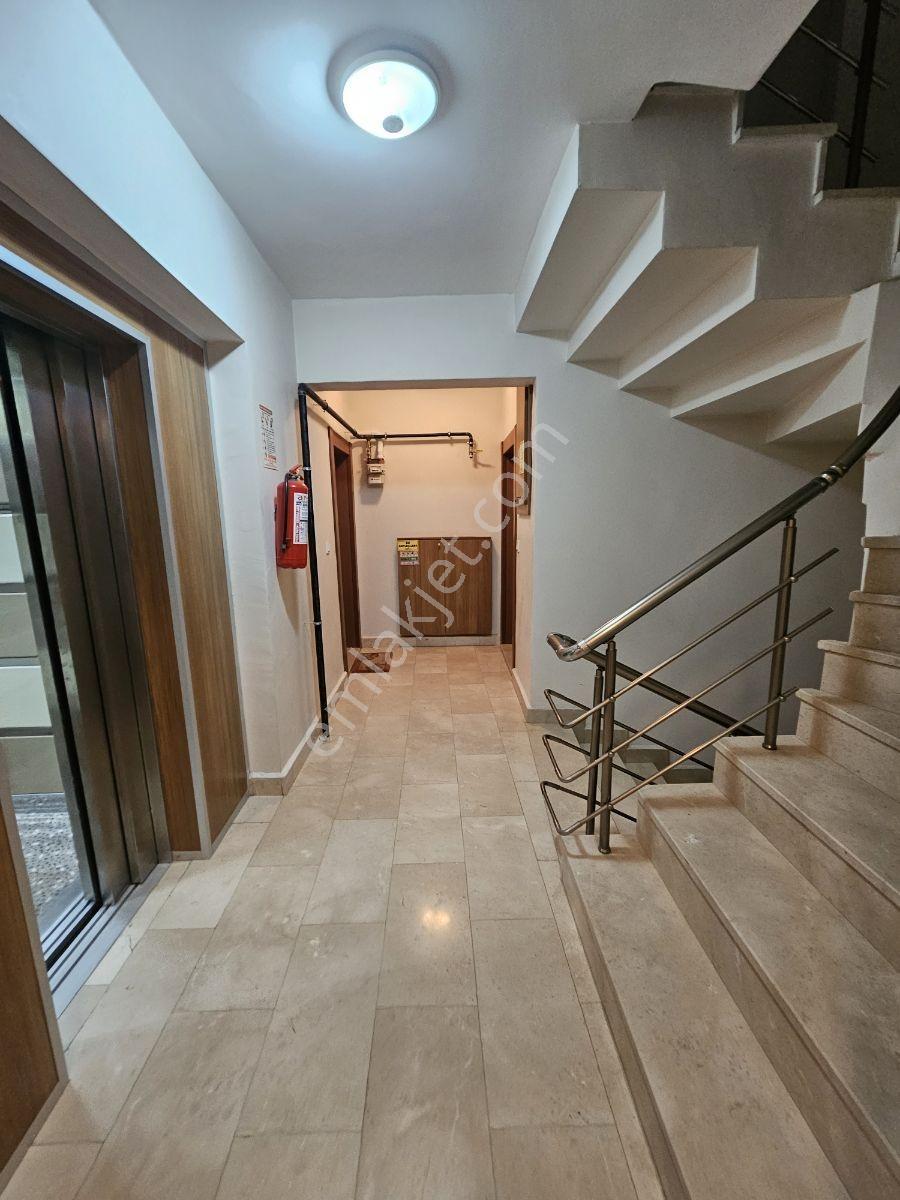 Hamzakoy Yakını Site İçi Kiralık 1+1 - Görsel 8