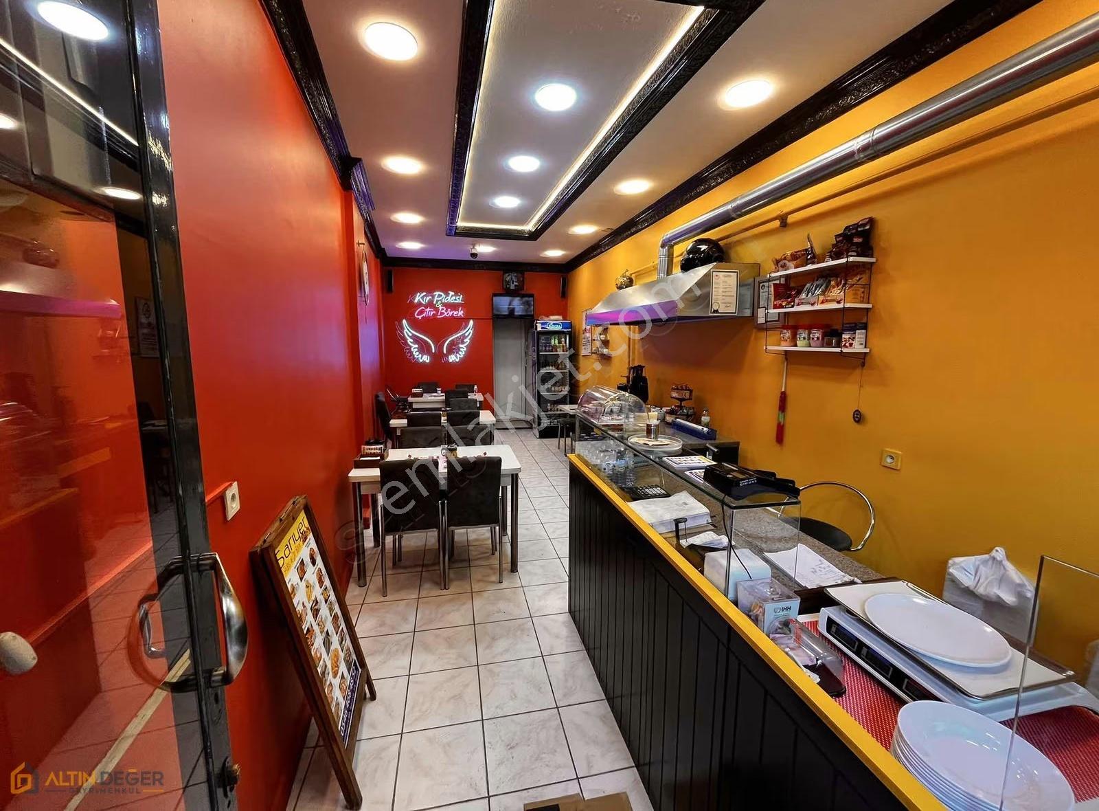 Turan Caddesin Devren Kiralık Dükkan 2 Adet - Görsel 9