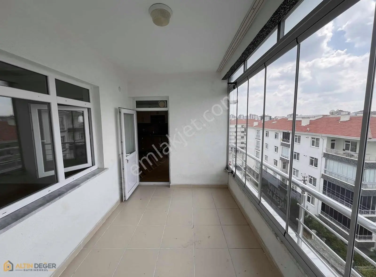 Şentepe Sol Da Kiralık Daire - Görsel 3