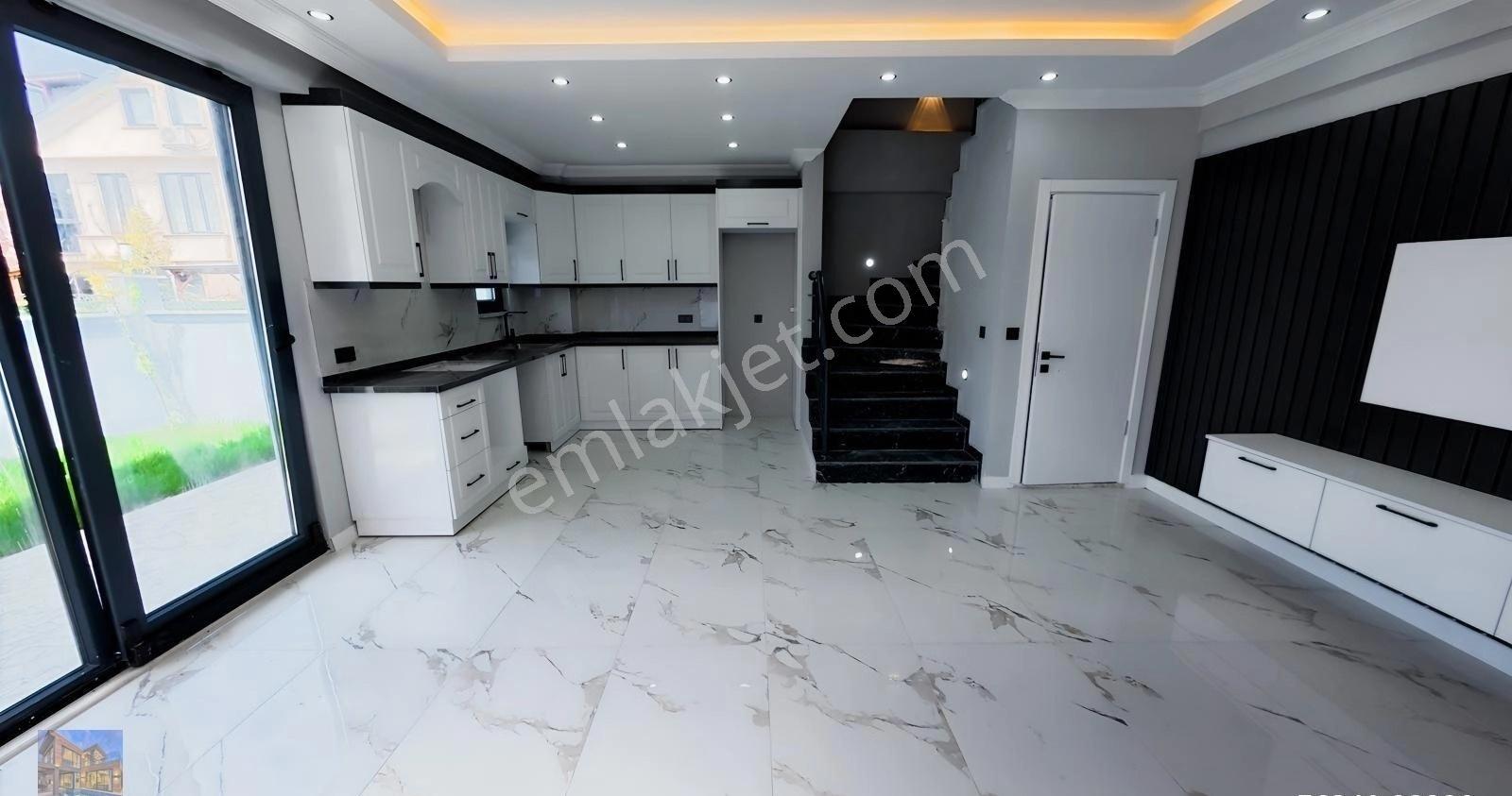Sakarya Kocaali Yalı Mah'de Satılık 4+1 Müstakil Bahçeli Villa - Görsel 4