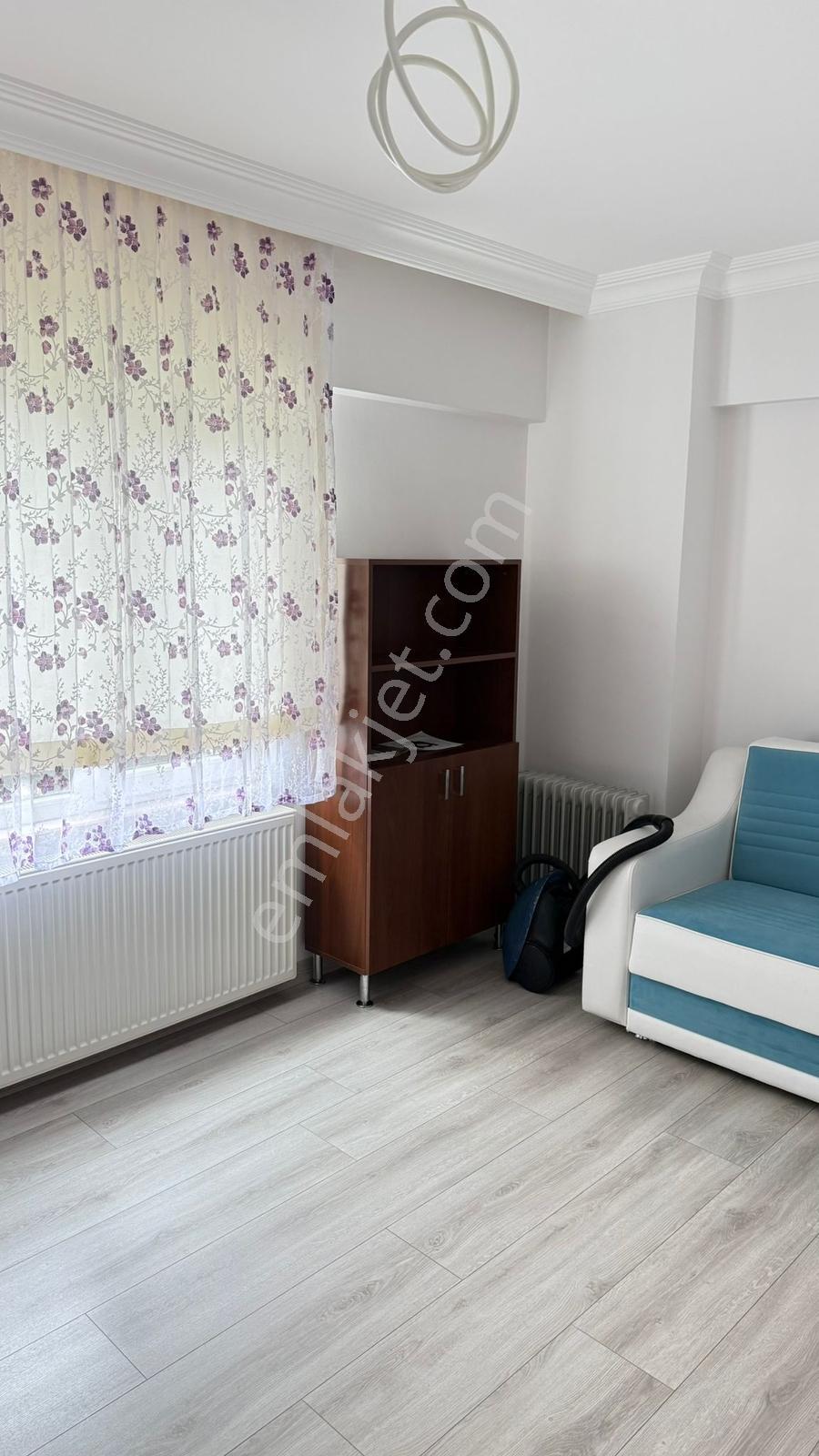 Dorukevler Sitesinde Full Eşyalı Kiralık 2+1 Daire - Görsel 2
