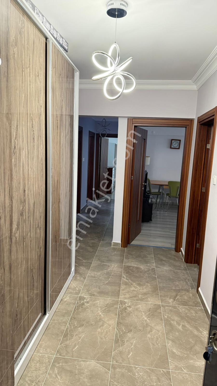 Dorukevler Sitesinde Full Eşyalı Kiralık 2+1 Daire - Görsel 11