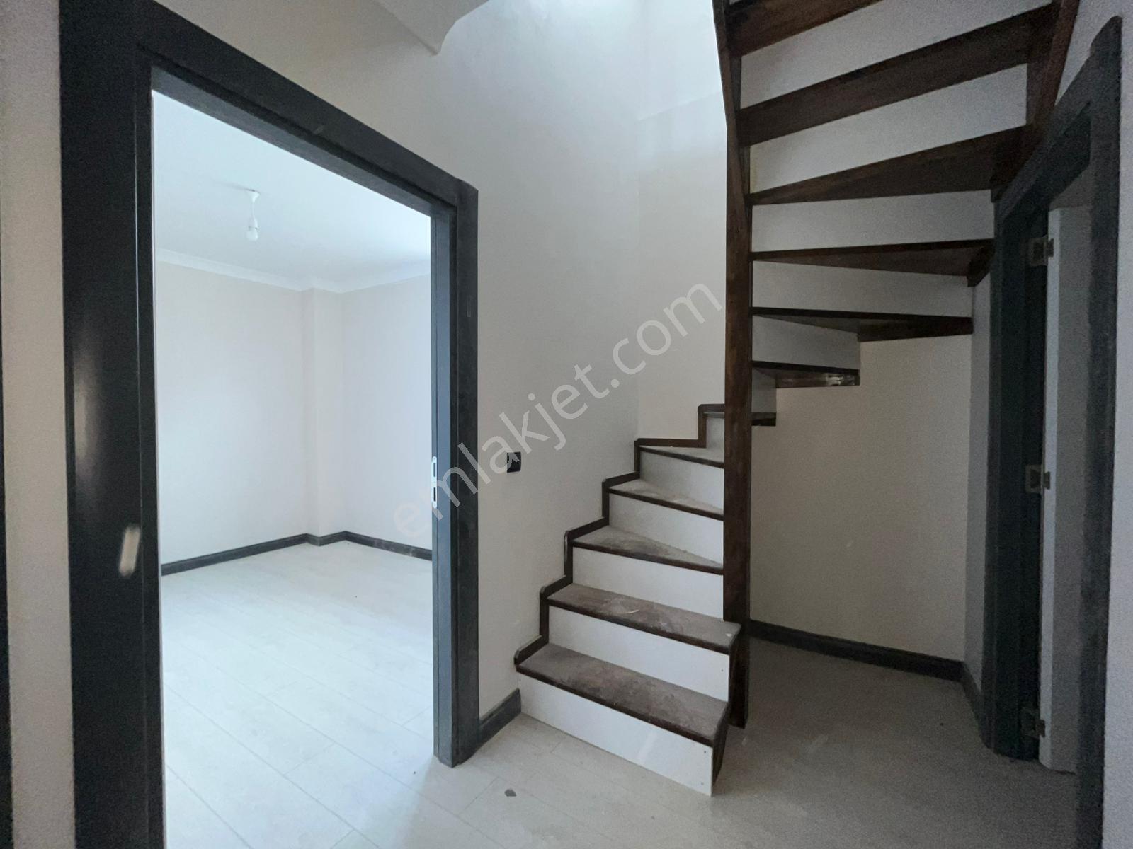 Merkeze Yakın Orman Manzaralı Sıfır 3+1 Aydınlık Satılık Daire! - Görsel 18
