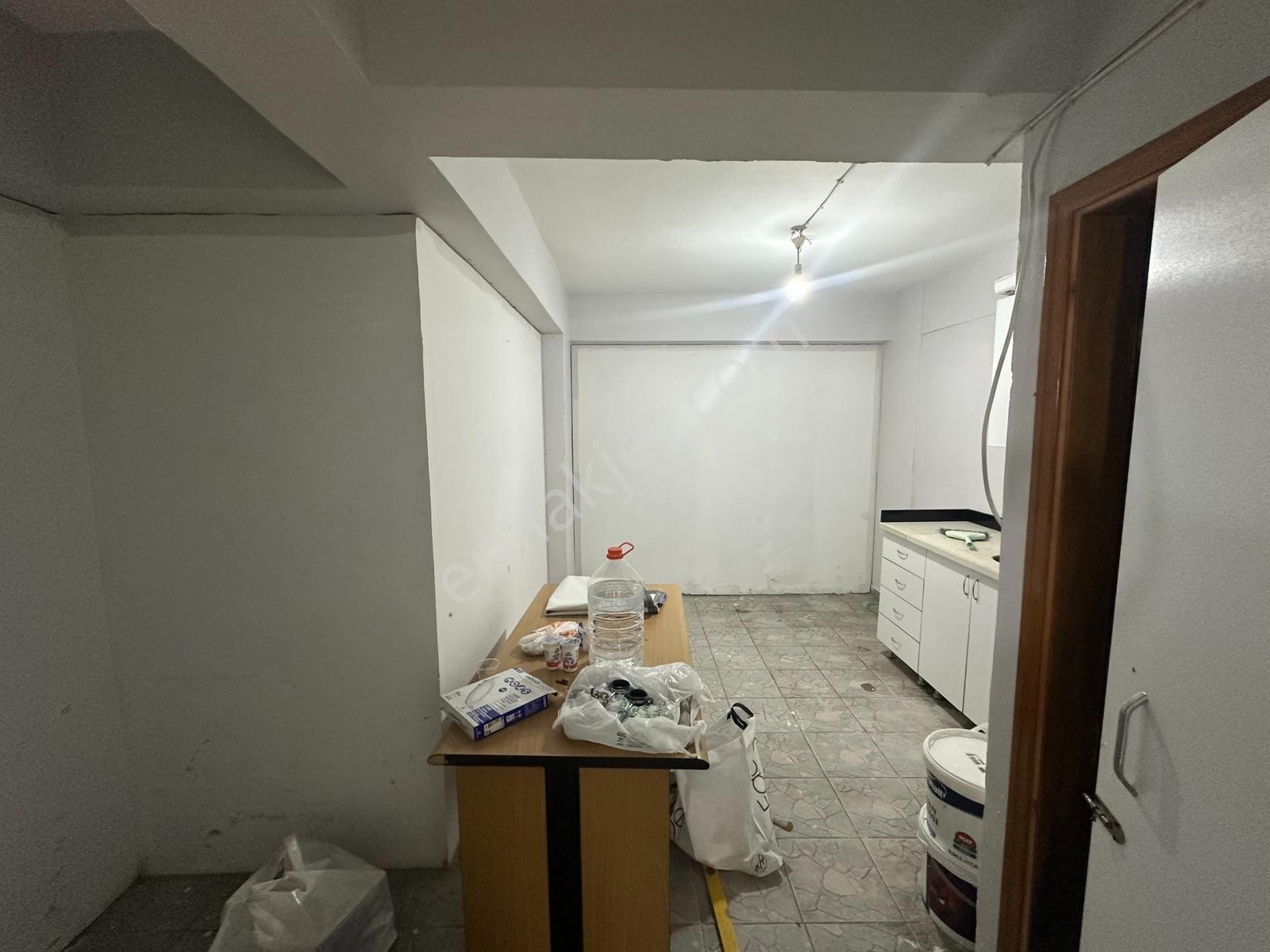 Kiralık Dükkan Karadolap Mahallesinde 107 M² - Görsel 6