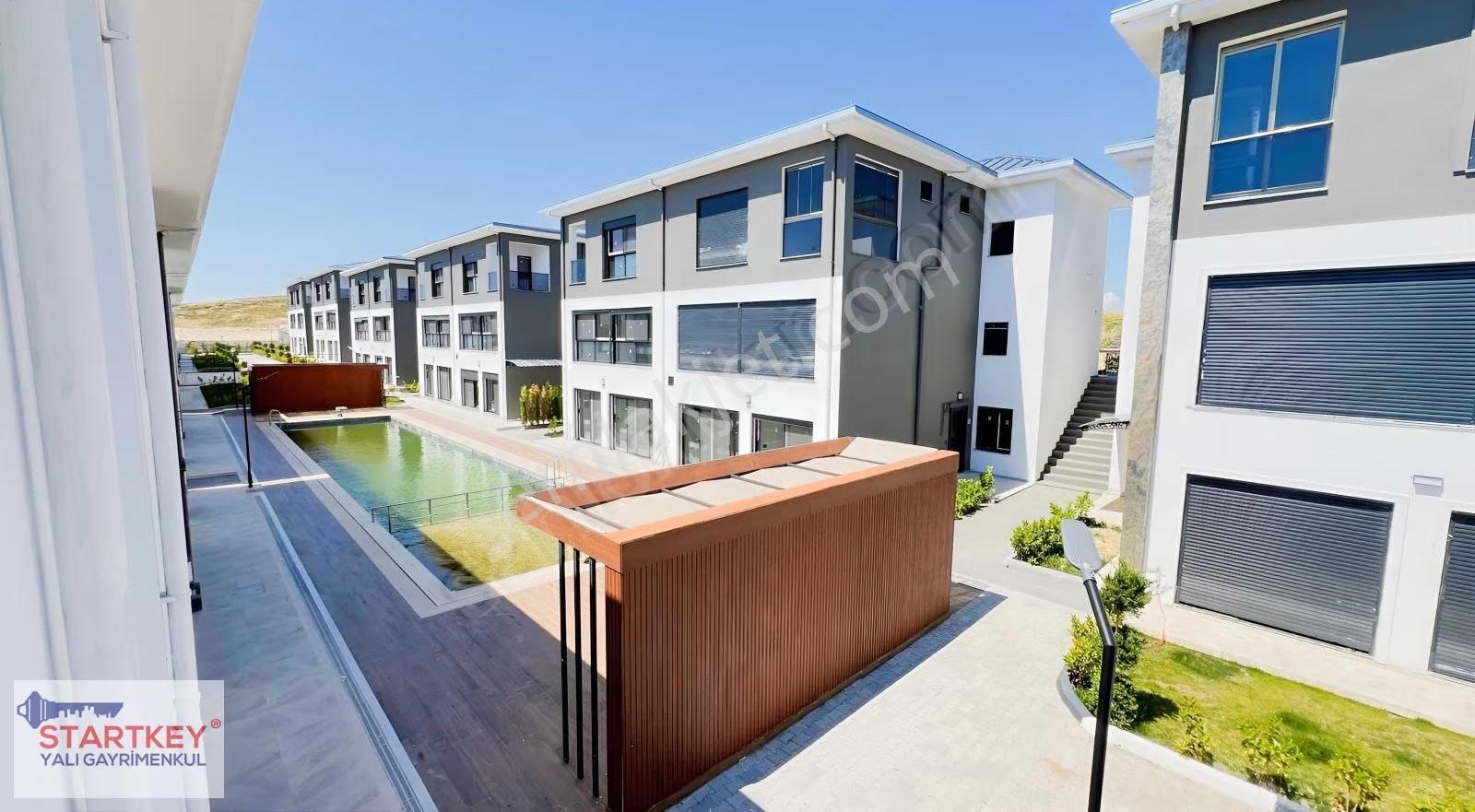 Seyrek Villakent Koru Villalarında Kiralık 3+1 Dubleks Villa - Görsel 5