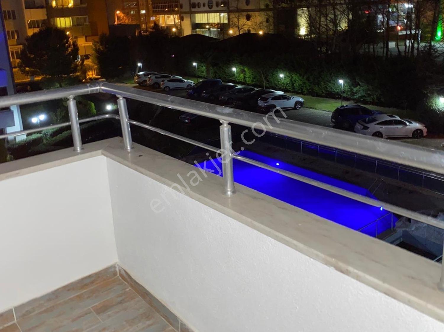Remax Area Yüzüncü Yıl Mh. Havuzlu Site'de Satılık Arakat Daire - Görsel 16