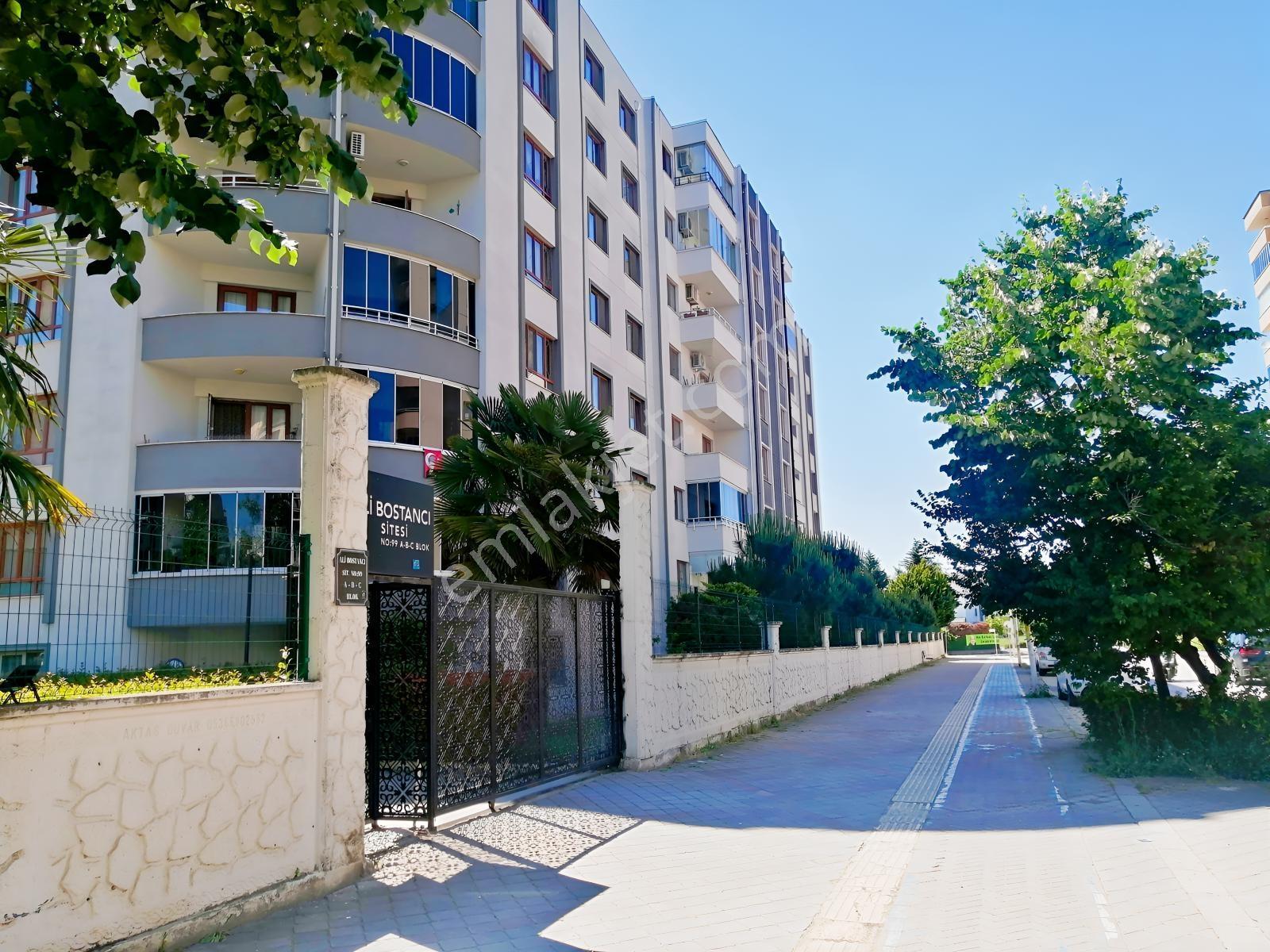 Remax Area Yüzüncü Yıl Mh. Havuzlu Site'de Satılık Arakat Daire - Görsel 22