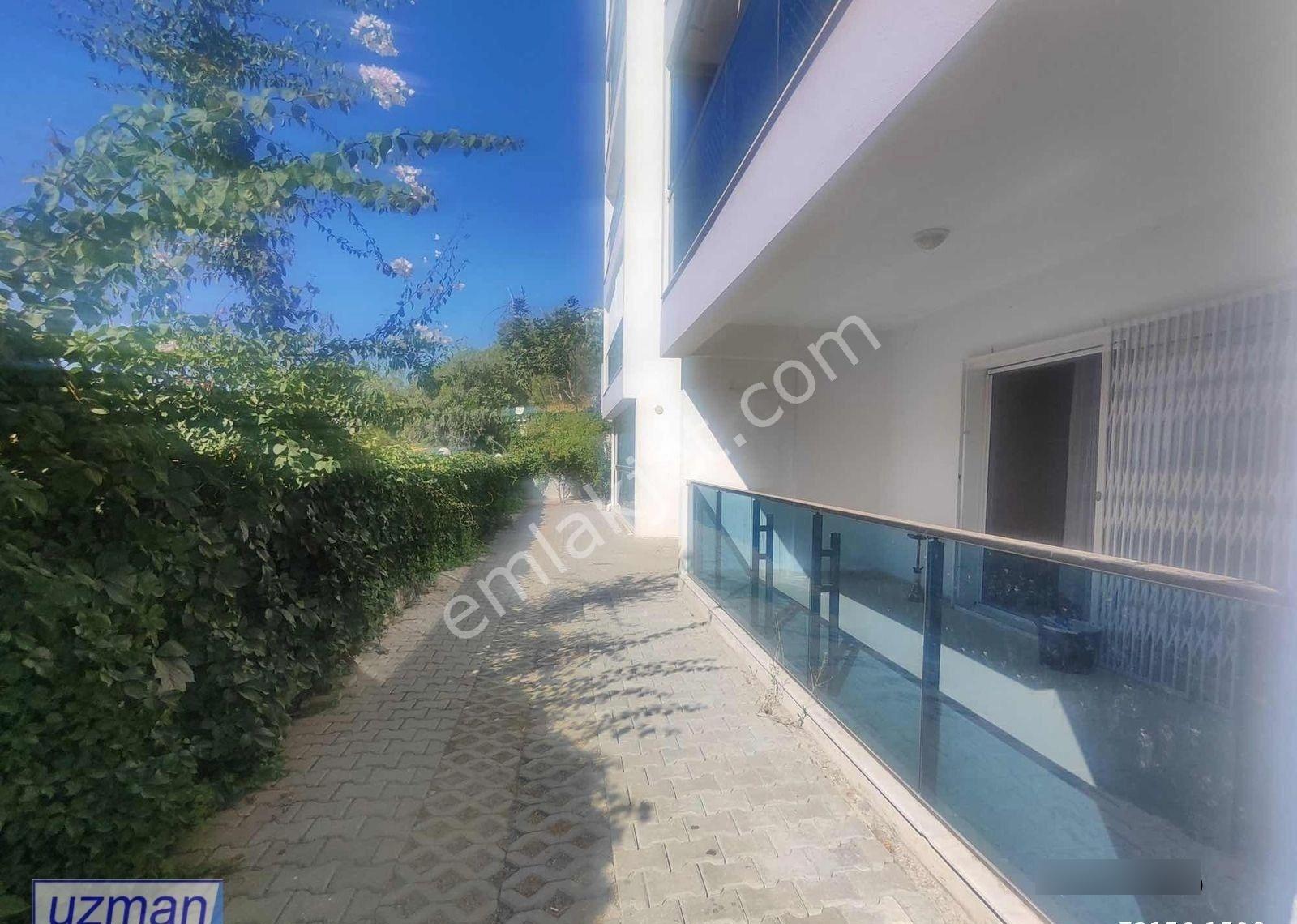 Havuzlu Site 1+1 Giriş Kat Geniş Fırsat Daire - Görsel 11