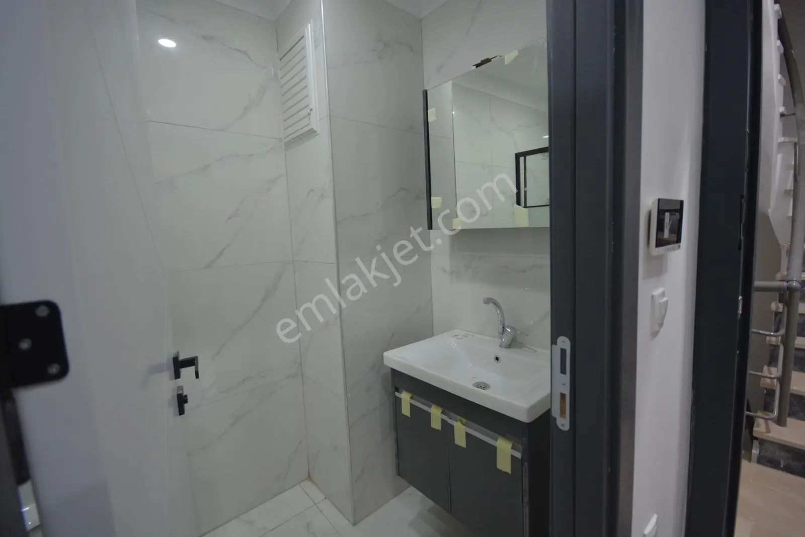 Satılık 2+1 Uygun Fiyata Sıfır 90 M² Ara Kat Daire - Görsel 25