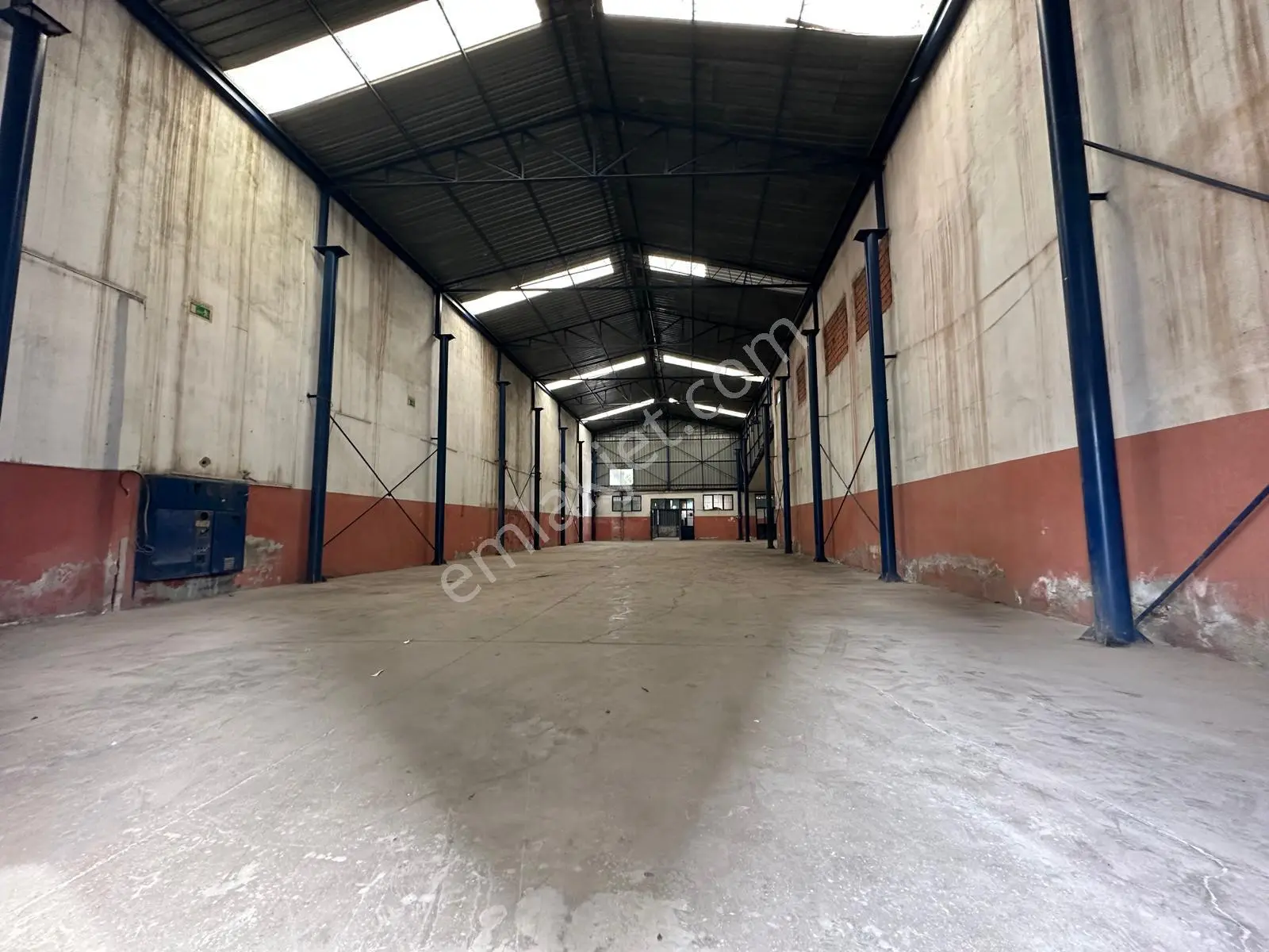 Bornova Altındağ Kamil Tunca Bulvar Üzeri Kiralık 620m2 İşyeri - Görsel 2